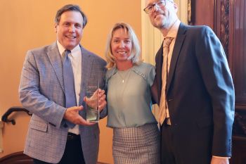 Senator Wilk honored with California Veterinary Medical Association’s first Legislator of the Year Award 